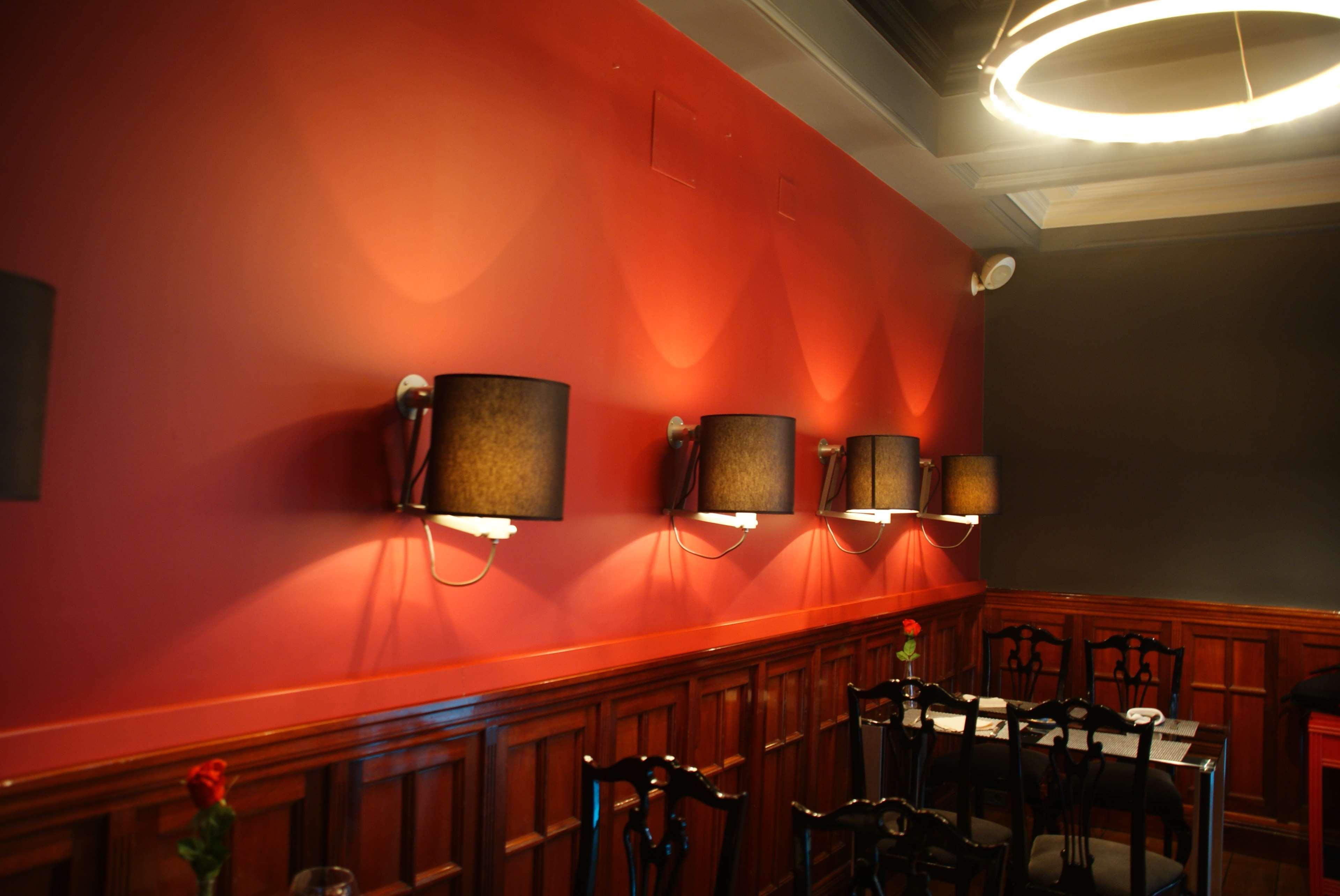 فندق لوبيز دي هارو بلباو المظهر الخارجي الصورة The interior of the restaurant